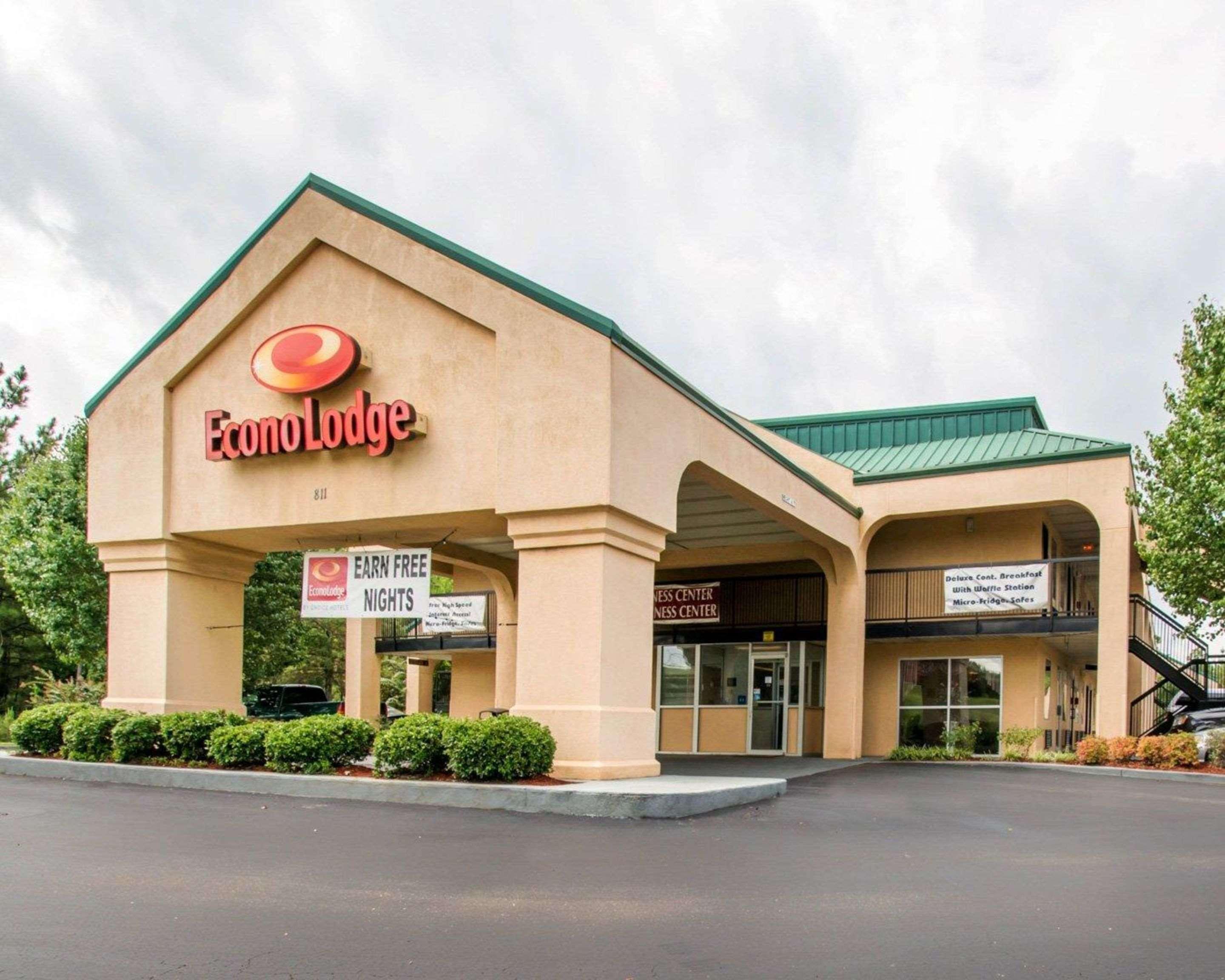 Econo Lodge Troy Exterior photo