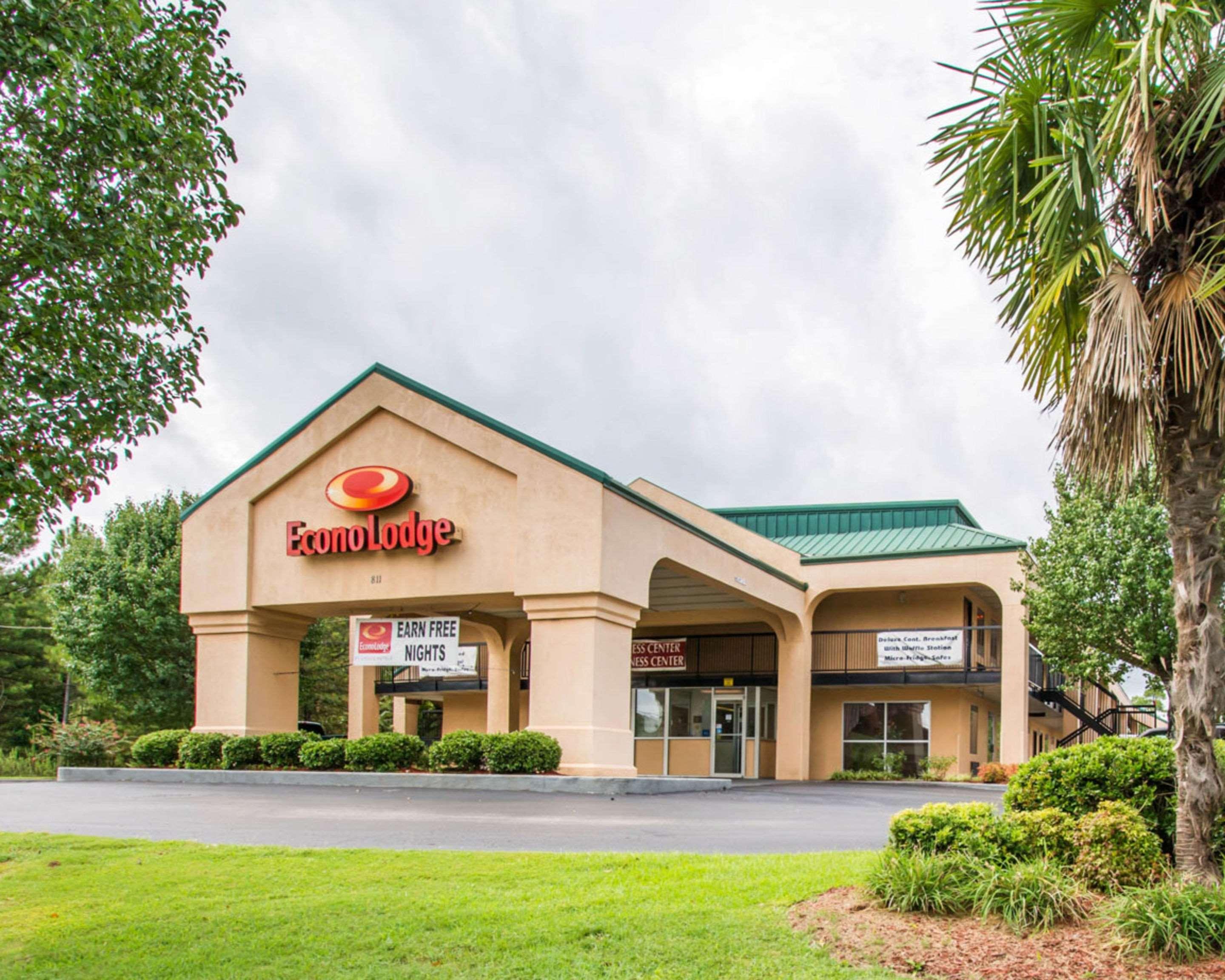 Econo Lodge Troy Exterior photo